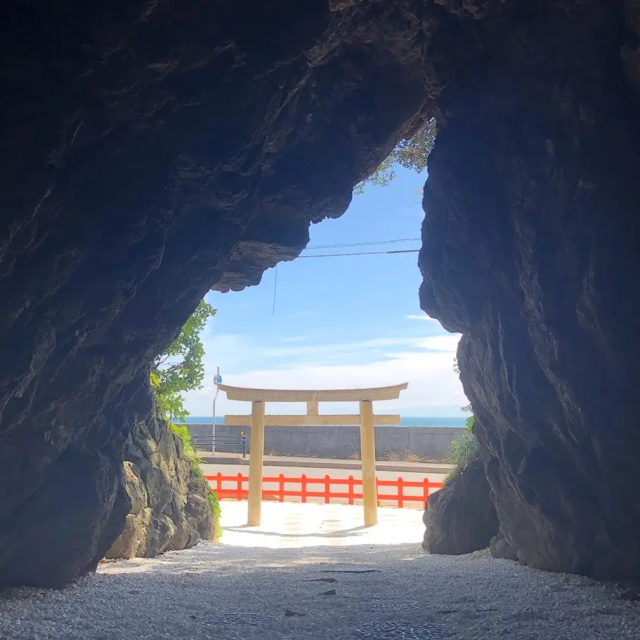安乎岩戸神社