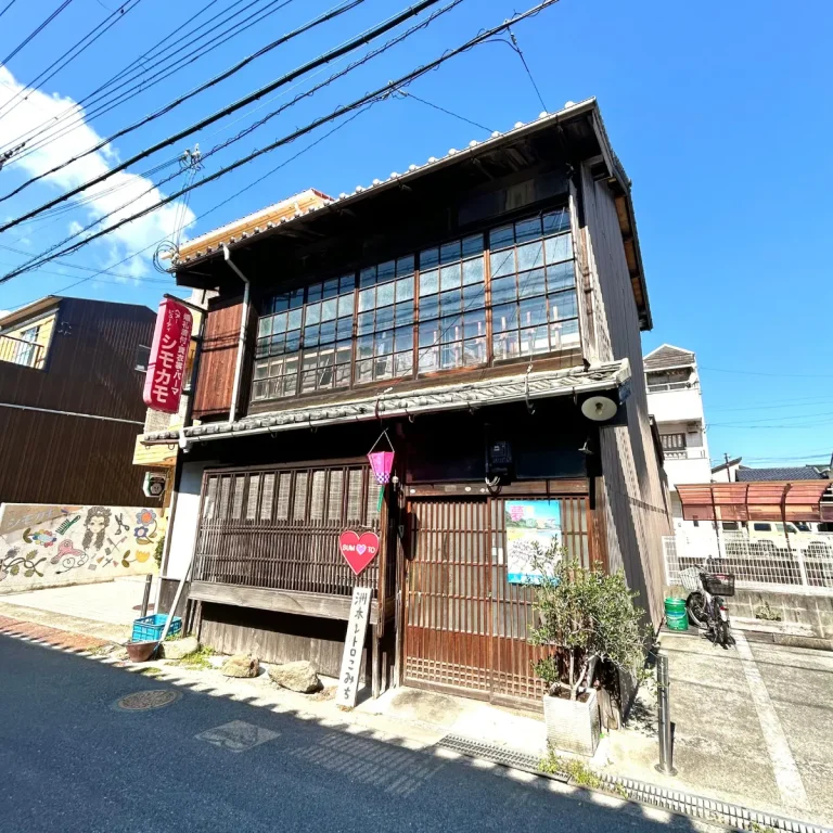 チャルラール