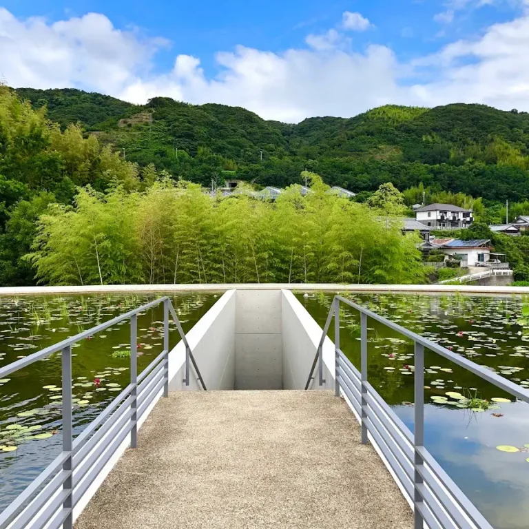 本福寺水御堂