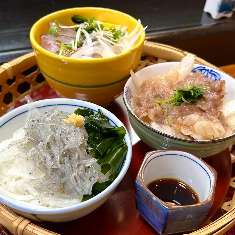 松葉寿司の丼ぶりメニュー