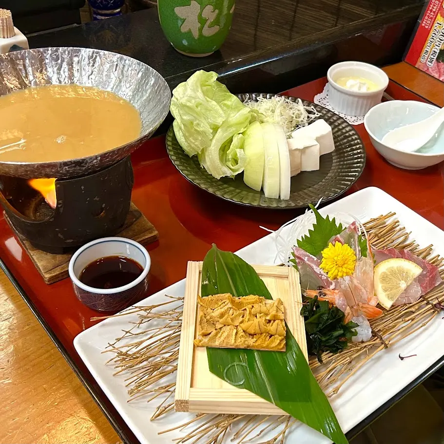 松葉寿司のうにと刺身定食