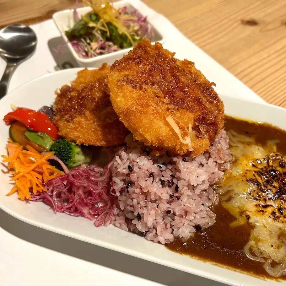 玉ねぎ倉庫跡地 志知カフェのランチメニュー
