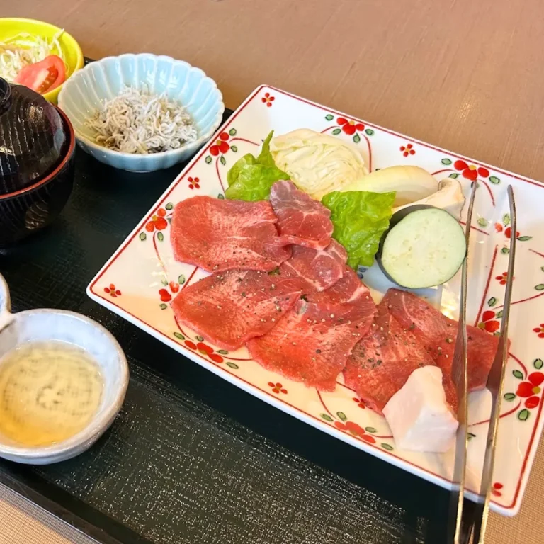 焼肉・海鮮 幸
