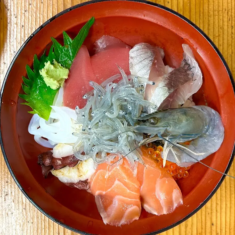 炉端焼き 山武水産の海鮮丼ぶり