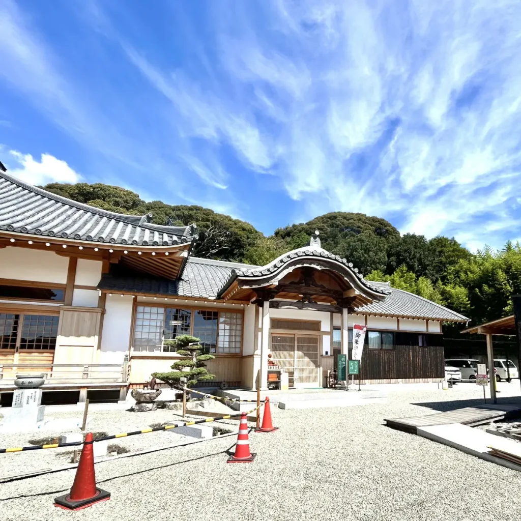 宝生寺（淡路島七福神）の入口