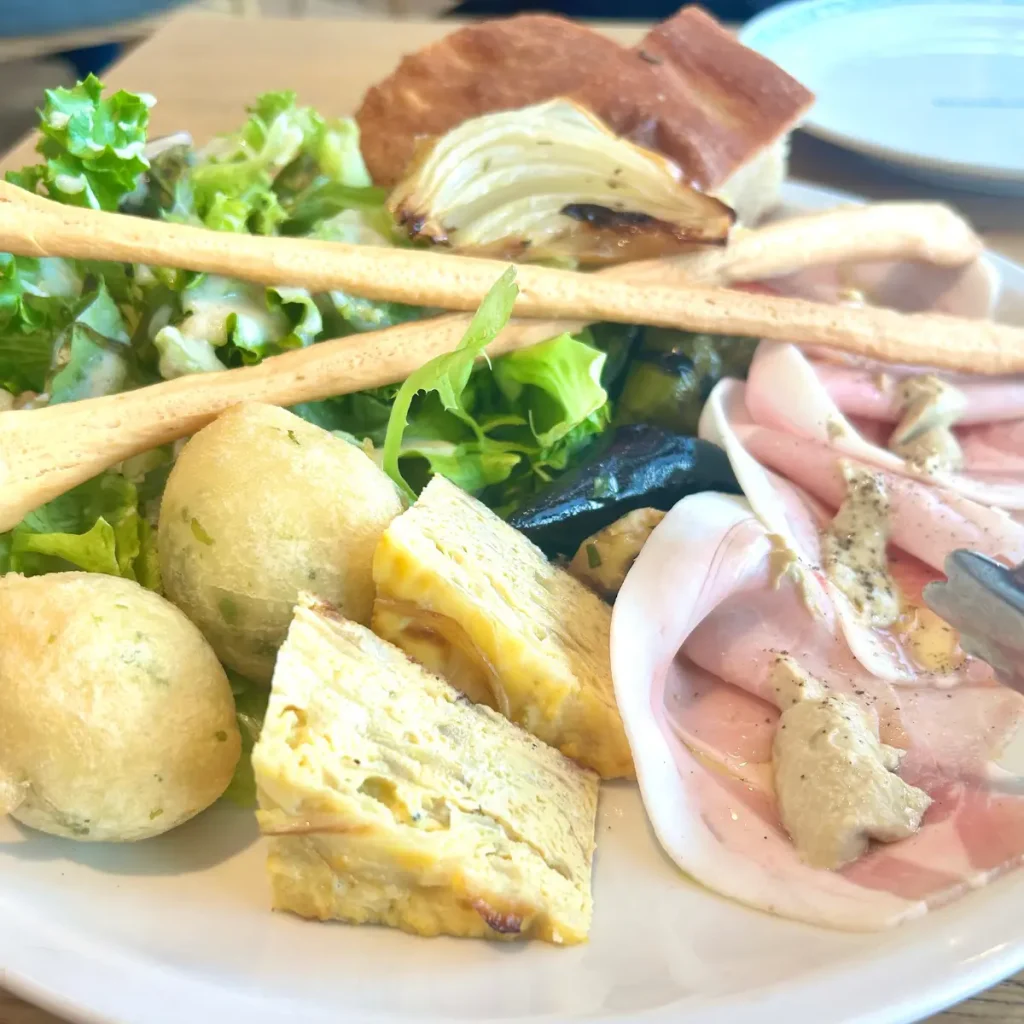 TRATTORIA amarancia（トラットリアアマランチャ）のランチサラダ